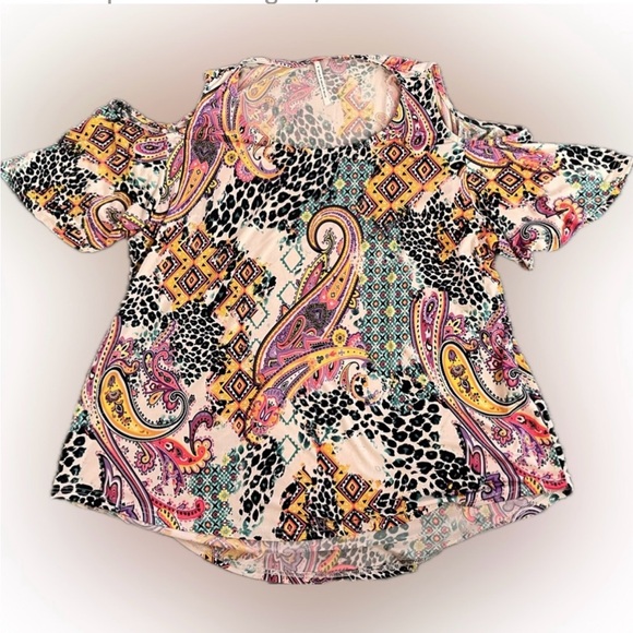 S-Twelve bundle Of 2 cold shoulder tops - Picture 8 of 8